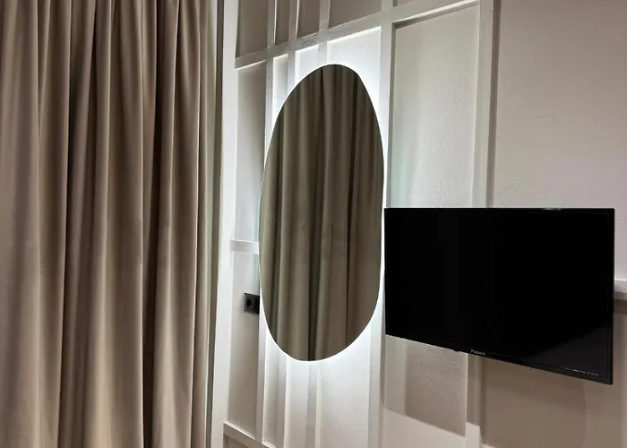 Erta And Restaurant Szálloda Gramsh