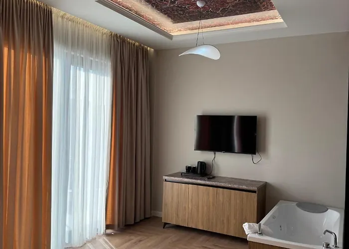 Erta And Restaurant Szálloda