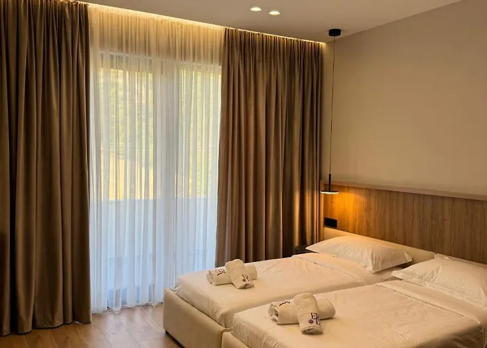 Erta And Restaurant Szálloda *